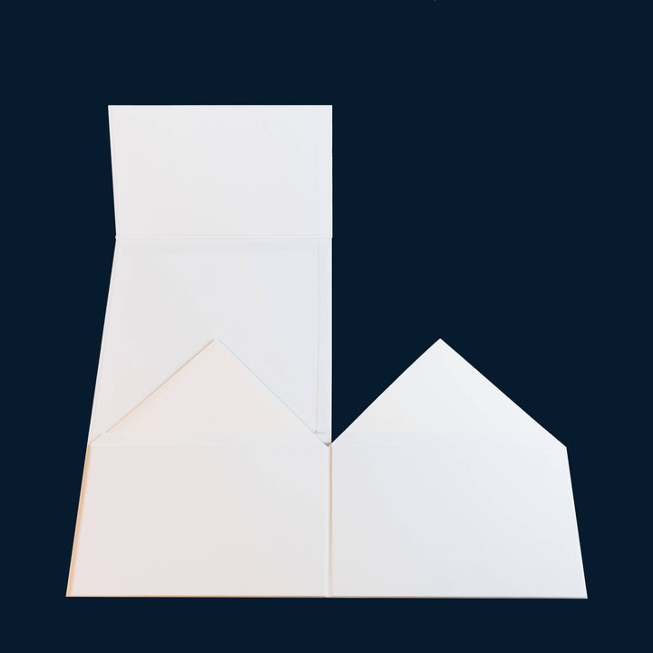 Giften Market - Magnetic White Folding Gift Box - Luxury Gift Wrap