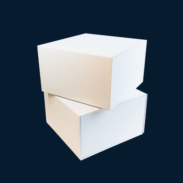 Giften Market - Magnetic White Folding Gift Box - Luxury Gift Wrap
