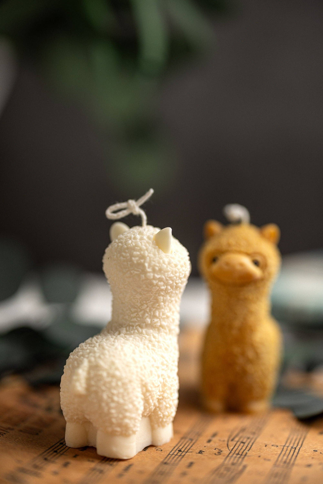 MySunshineCandless - Cute Alpaca Candle/Colorful Lama Candles/Baby Shower Favors/Lama Candle /Scented Lama Candle