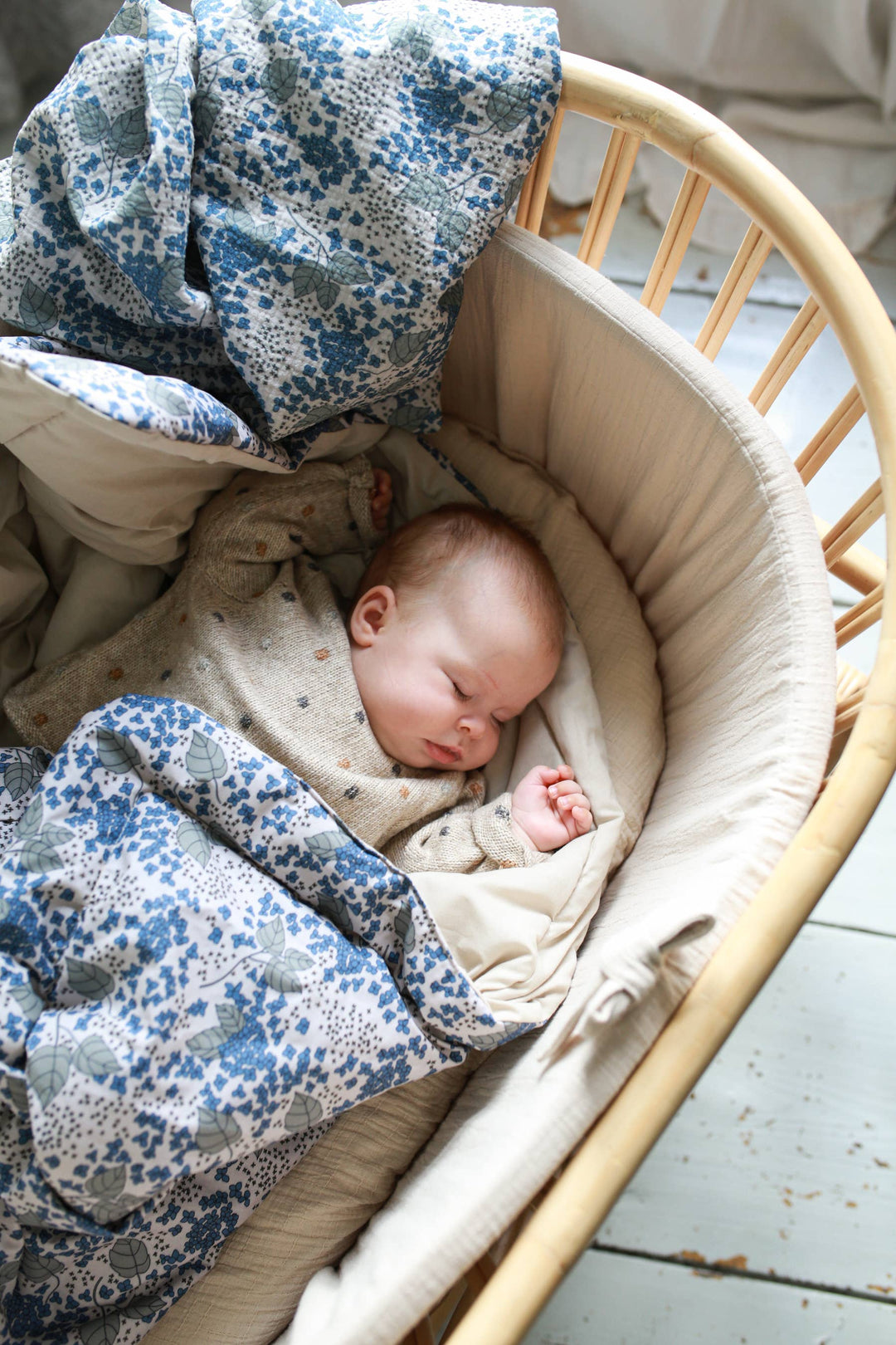 BABYLY - Muslin baby swaddle- Secret Garden