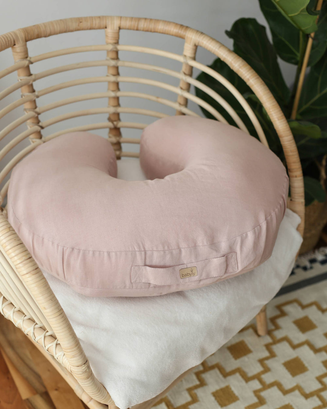 BABYLY - Linen nursing pillow, breast feeding pillow - 3 colors