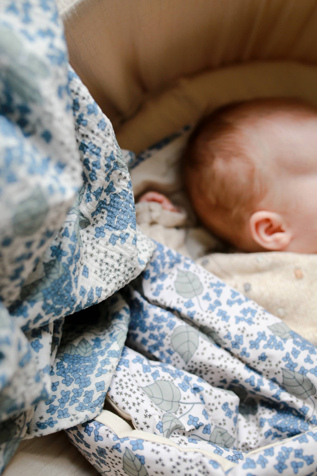 BABYLY - Muslin baby swaddle- Secret Garden