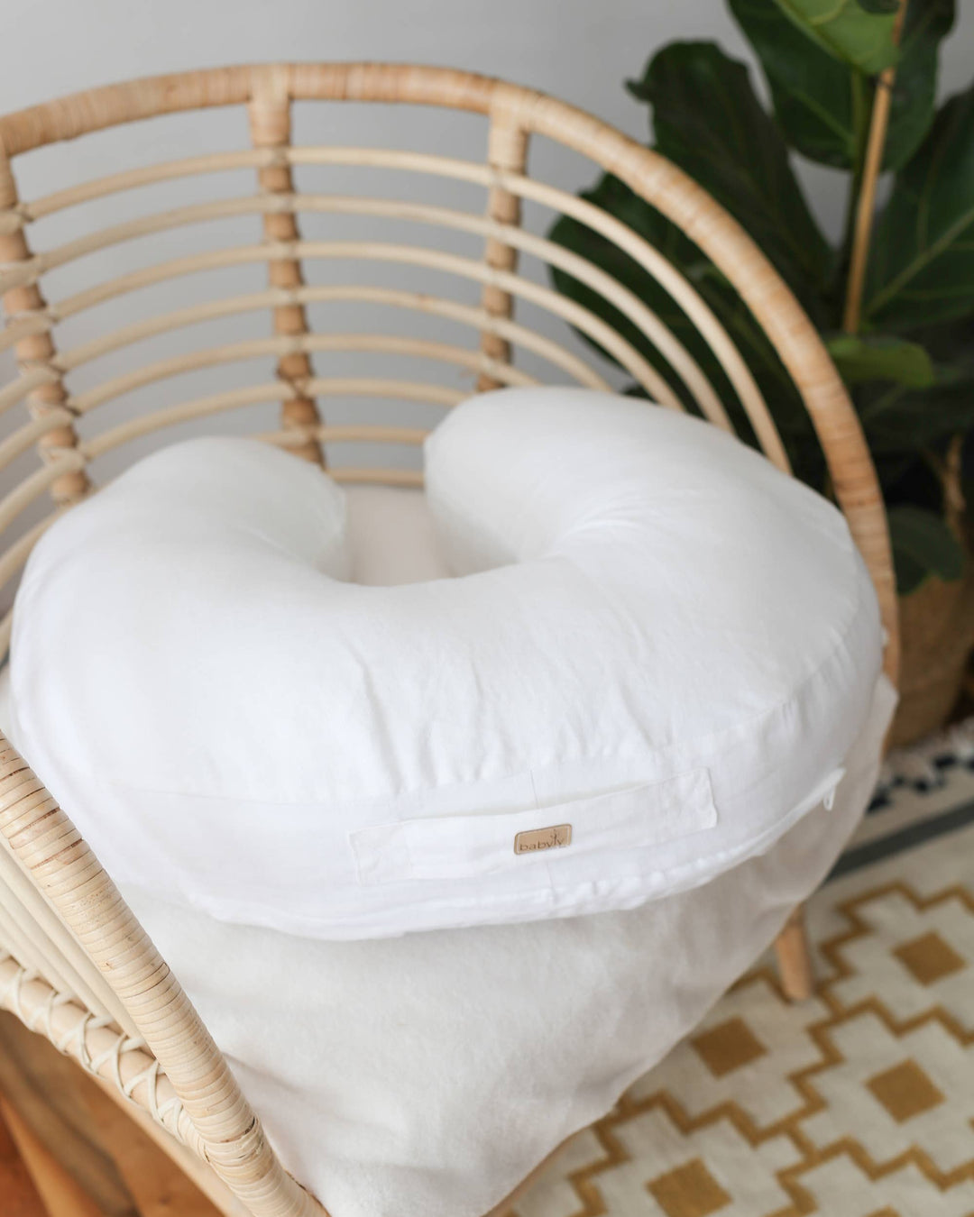 BABYLY - Linen nursing pillow, breast feeding pillow - 3 colors